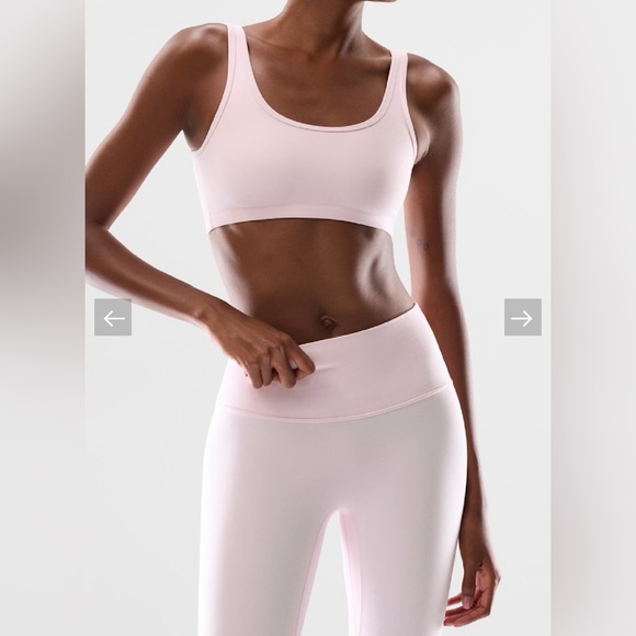 Aritzia Other - Aritzia TNA Golden Villa XS Pink Scoop Neck Bralette